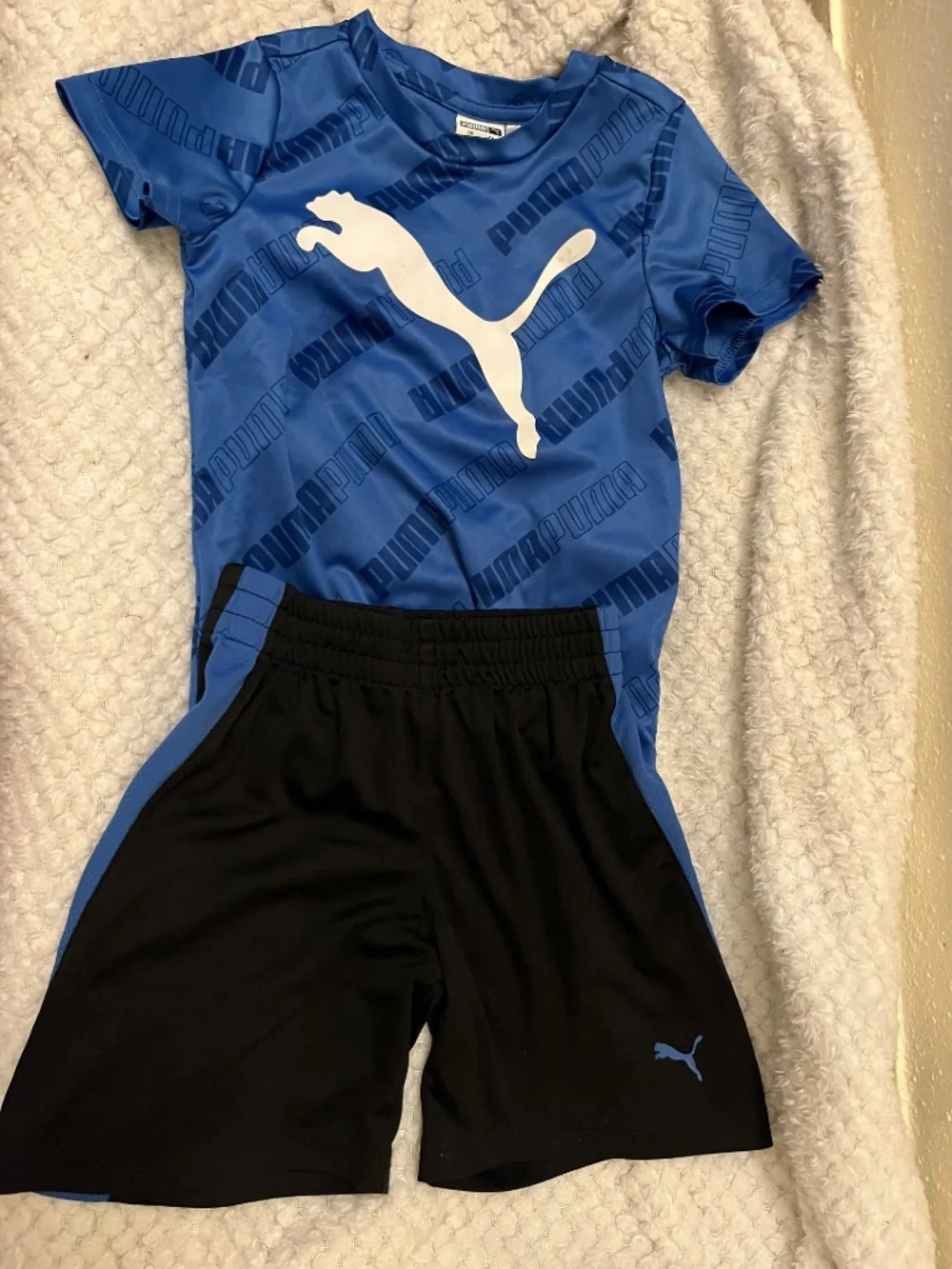 Toddler Boys Puma Outfit SZ 3T black, blue, white - Picture 2 of 7